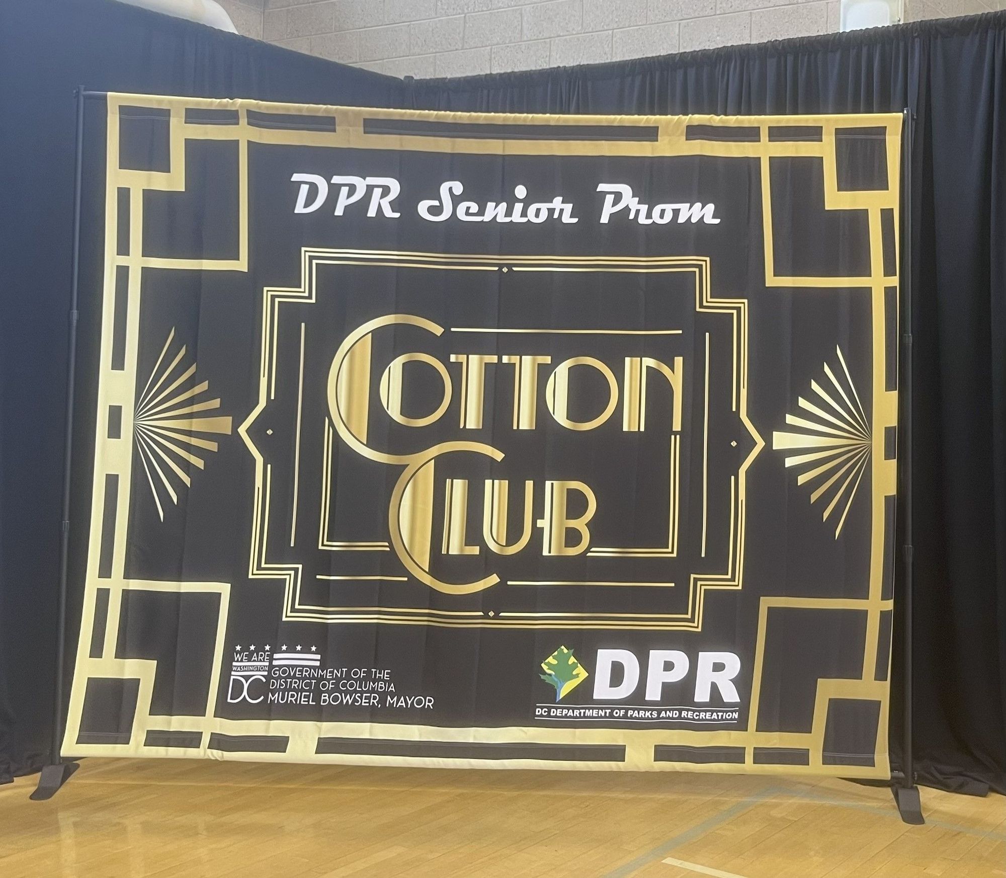 Elegant themed event with floral centerpieces