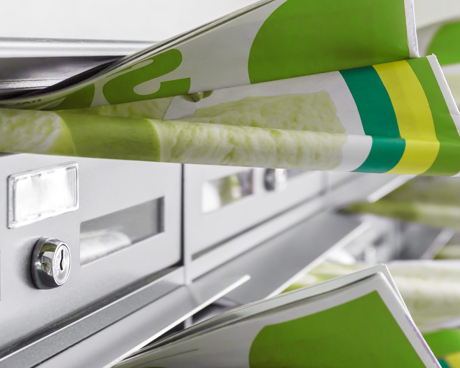 Volantes publicitarios impresos — Megaprint